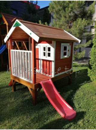 Дитячий дерев'яний будиночок з гіркою Дитячий дерев'яний будиночок з гіркою