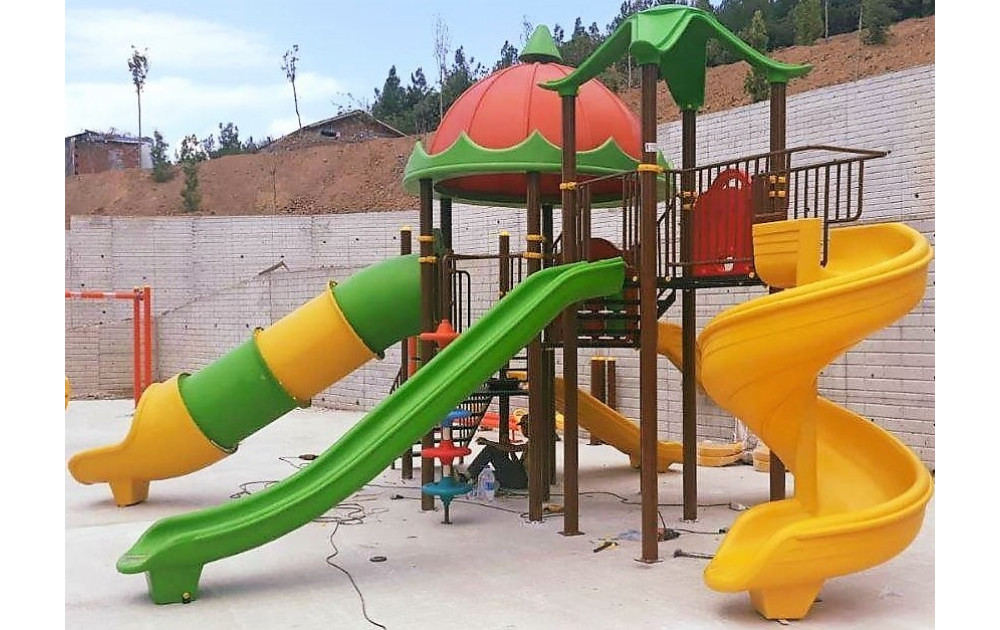 Комплектуючі для дитячих майданчиків - важливе в деталях Комплектуючі для дитячих майданчиків - важливе в деталях