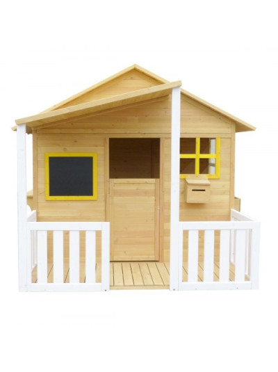 Деревянный детский домик с верандой