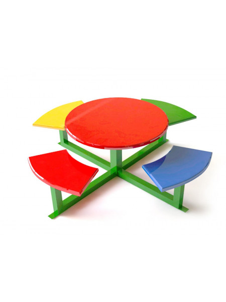 Дитячий столик з лавками