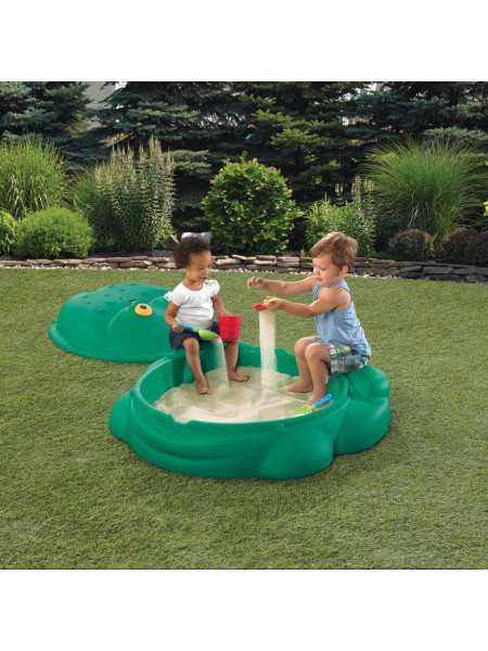 Пластикова пісочниця з кришкою Жабеня Step-2 (США)