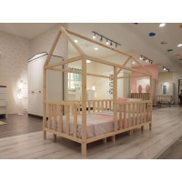 Ліжко дитяче у вигляді будиночка