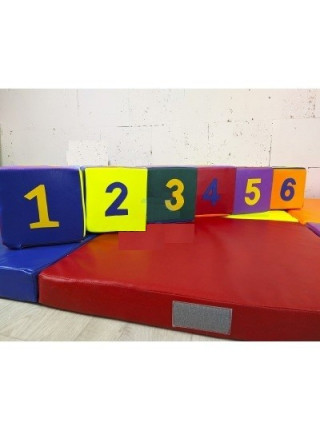 Набір кубики з цифрами + килимки